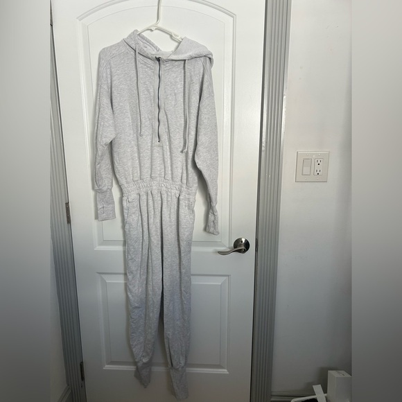 Free People Movement Training Day Jumpsuit Hoodie Grey Size Small loungewear - Picture 7 of 14
